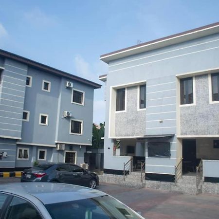 Kay Luxury Suites Uyo Eksteriør bilde