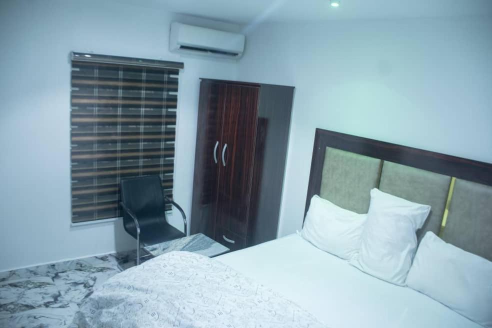 Kay Luxury Suites Uyo Eksteriør bilde