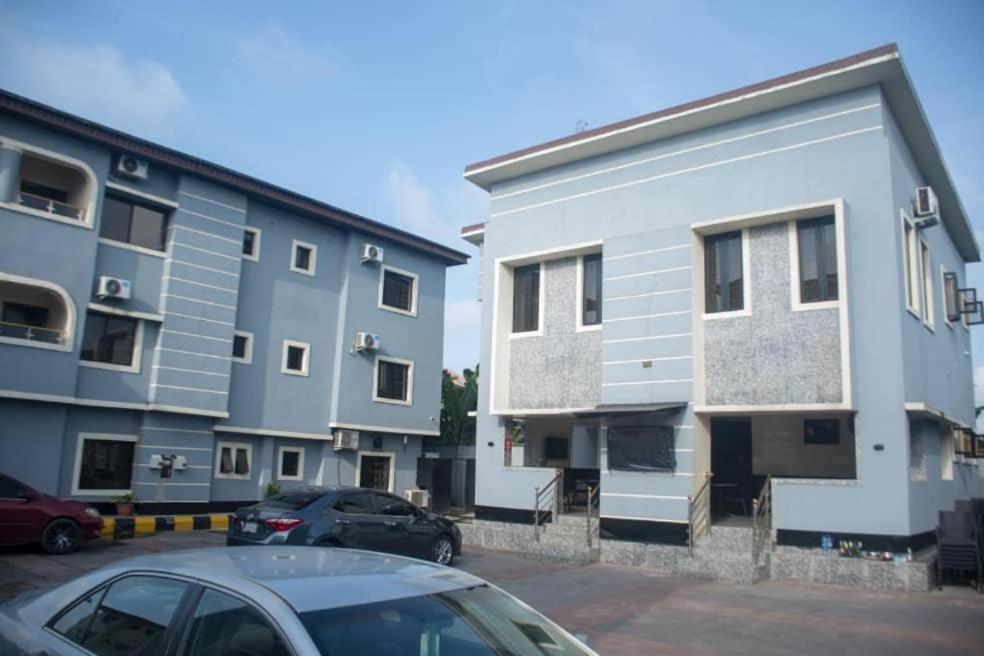 Kay Luxury Suites Uyo Eksteriør bilde